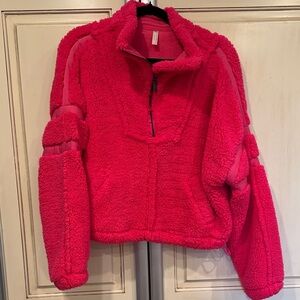 Free People Movement xs fuschia Nantucket fleece pullover. Runs large